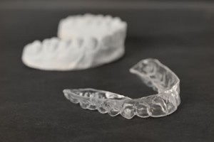 Clear Invisible Aligners Straighten Teeth - Dentist in Warren MI