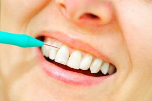 Tired of Using Dental Floss? Consider These 6 Alternatives to It
